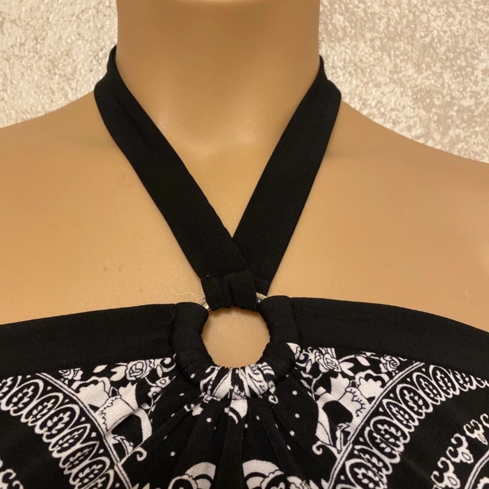 White House Black Market Black and White Halter Dress - Picture 3 of 12